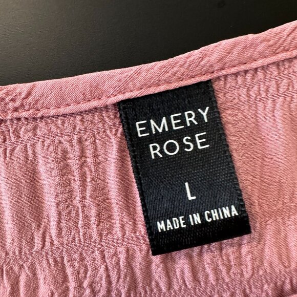 Emery Rose Textured Pink Ruffle Sleeve Blouse - Size L - Picture 2 of 5